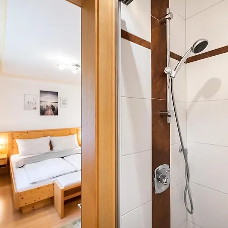 Haus Gumpold 2 Apartment