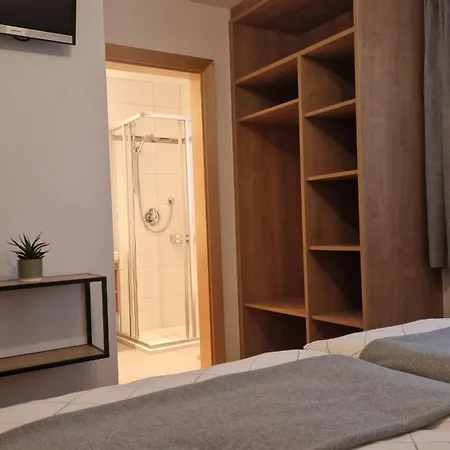 Haus Gumpold 2 Apartamento Wagrain