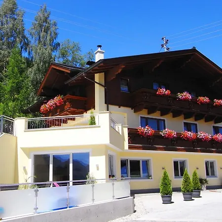 Haus Gumpold 2 Apartment